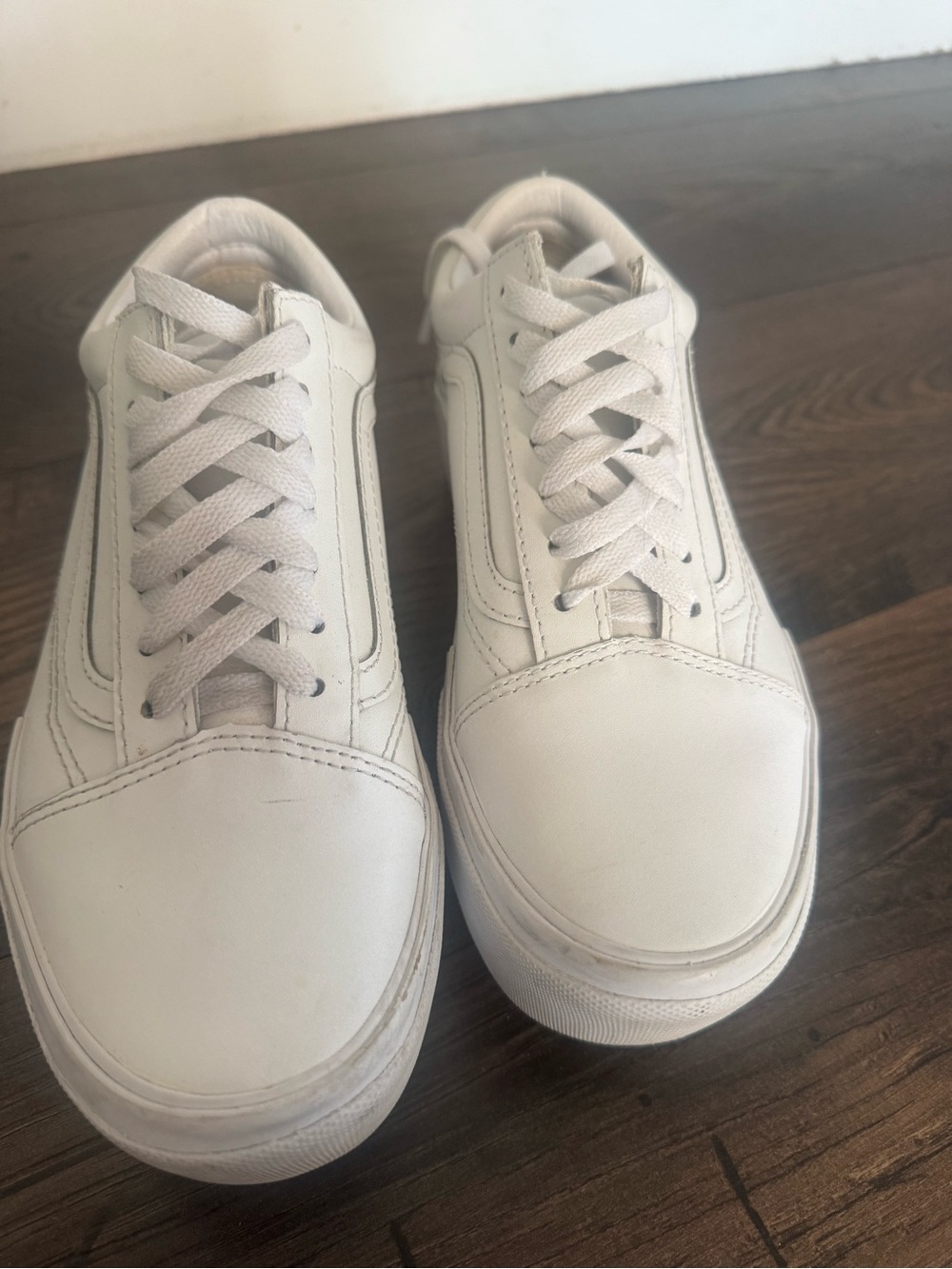 Vans Women’s White Platform Old Skool Sneakers Size 7.5 - Picture 3 of 4